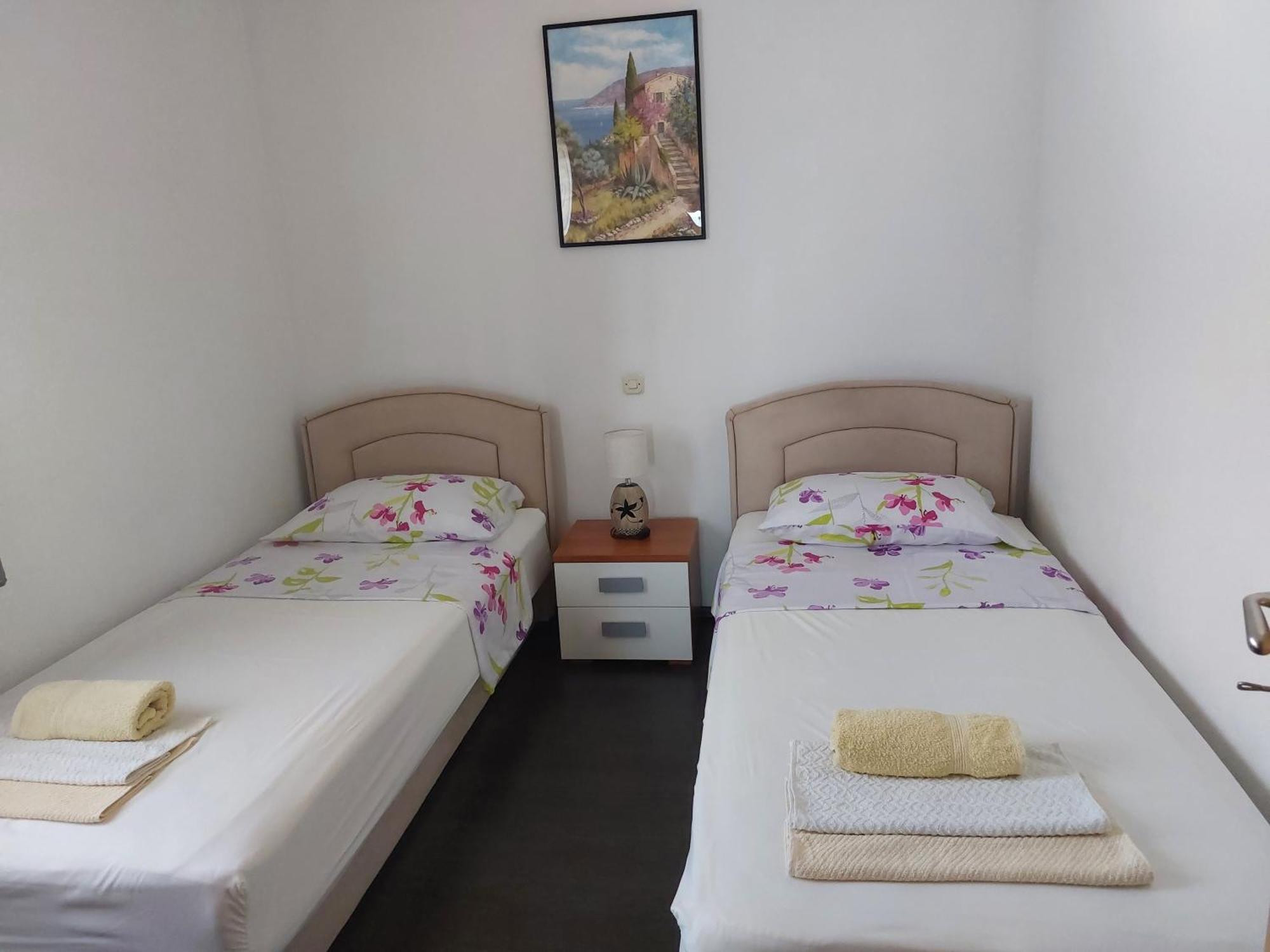 Apartments With A Parking Space Postira, Brac - 2911 部屋 写真