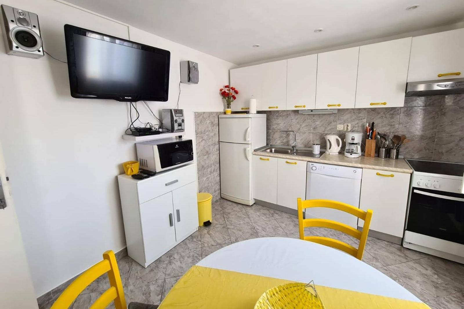 Apartments With A Parking Space Postira, Brac - 2911 部屋 写真