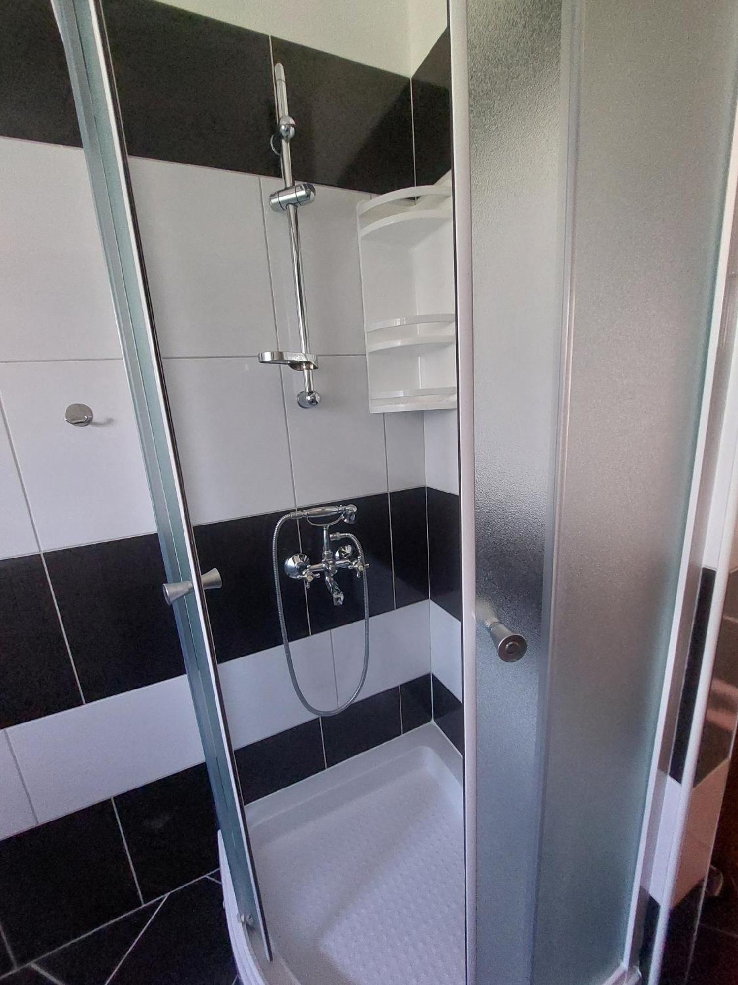 Apartments With A Parking Space Postira, Brac - 2911 部屋 写真